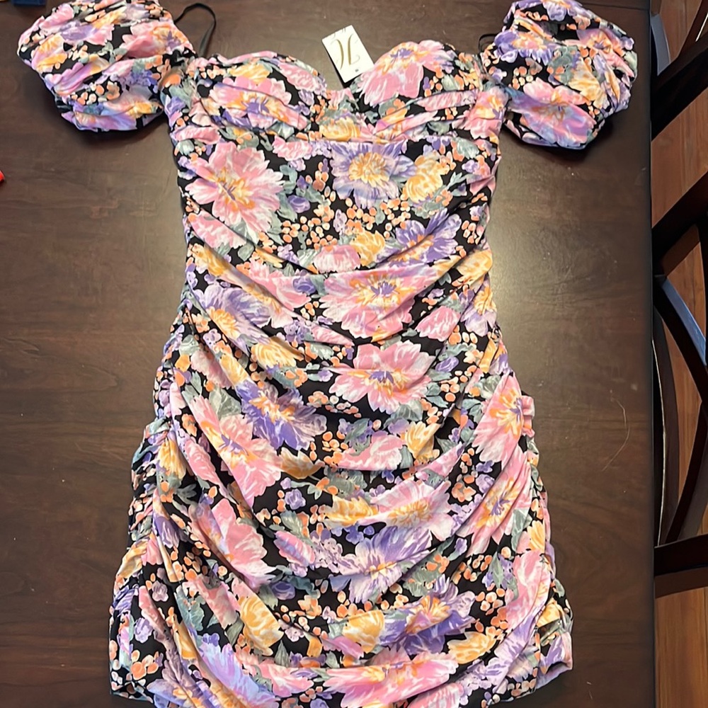 5 for $35- Dee Dee M Floral Print Ruched off the shoulder dress BNWT